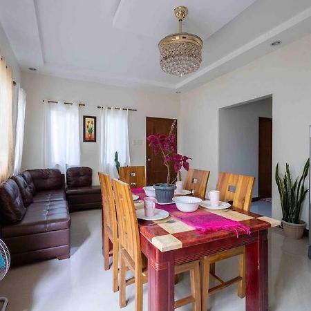 Four Bedroom Staycation House In Tagaytay Tagaytay City Exteriör bild